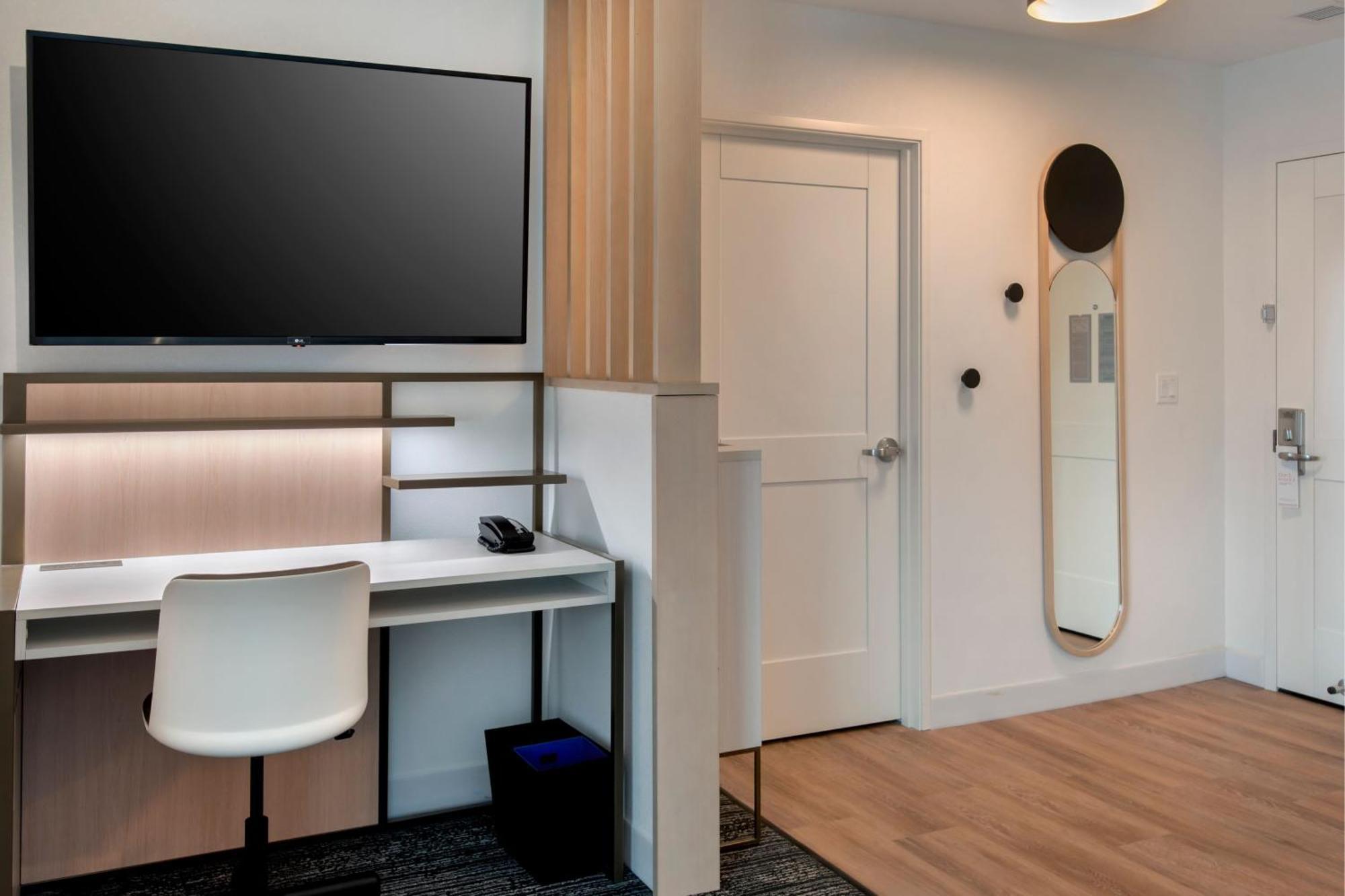 Towneplace Suites Portland Airport Me South Portland Extérieur photo